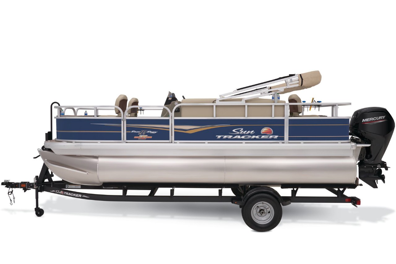 BASS BUGGY 18 DLX SUN TRACKER Fishing Pontoon Boat