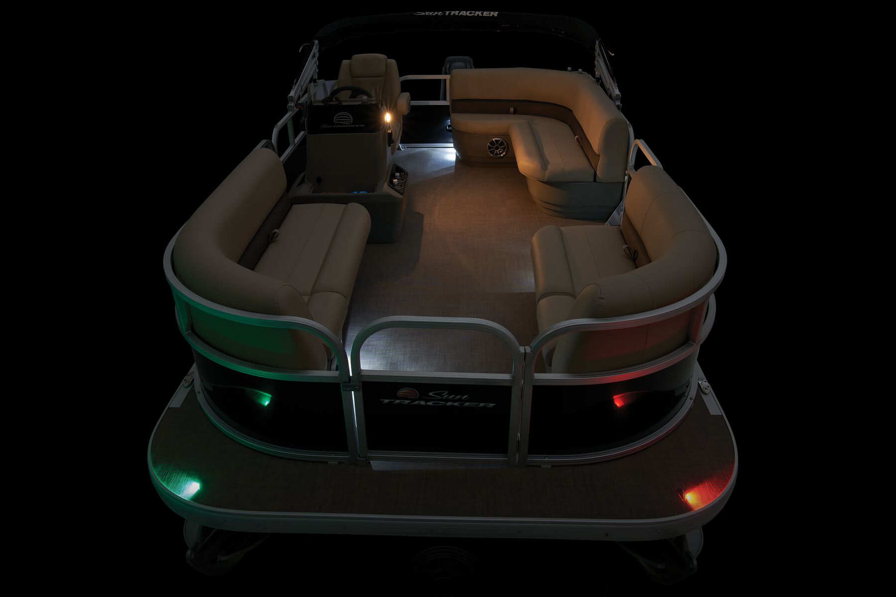 Outboard pontoon boat - BASS BUGGY® 16 DLX - Sun Tracker - sport-fishing /  7-person max.
